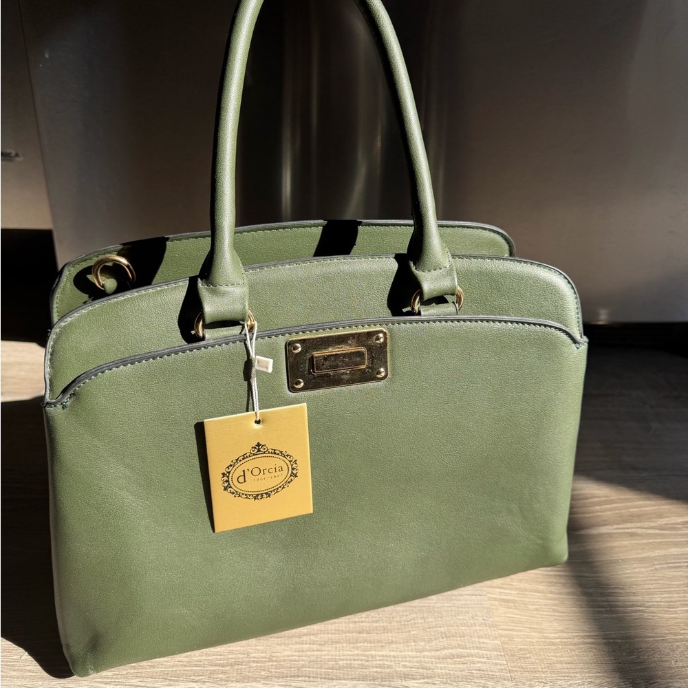 NWT Olive Green d’Orcia Women's Purse